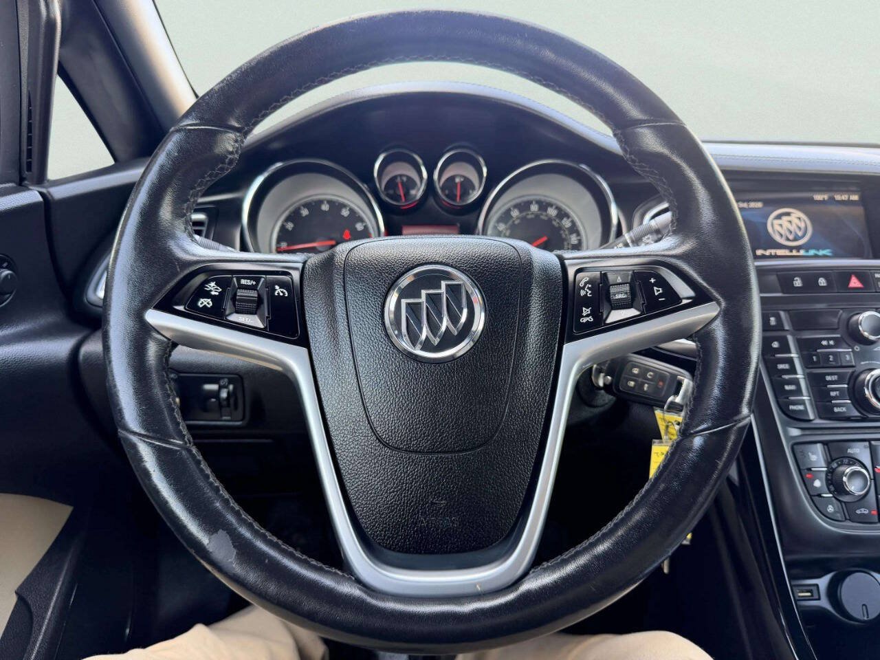 Used 2017 Buick Cascada Premium FWD image 25