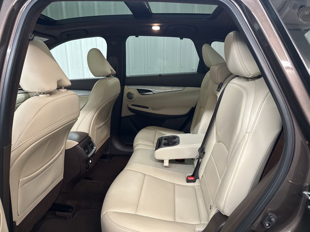 Certified 2019 INFINITI QX50 Essential w/ Sensory Package image 23
