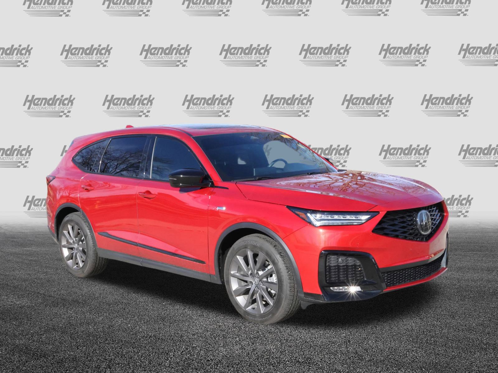 Used 2025 Acura MDX A-Spec image 2