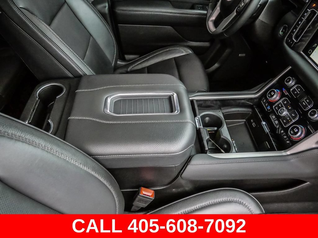 Used 2023 GMC Yukon Denali w/ LPO, Floor Liner Package AWD/4WD image 27