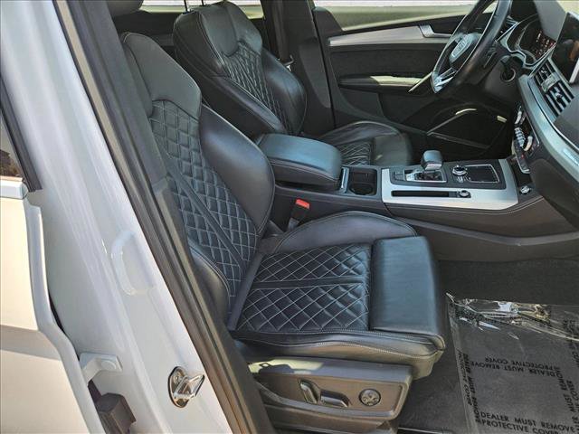Used 2018 Audi SQ5 Premium Plus AWD/4WD image 22