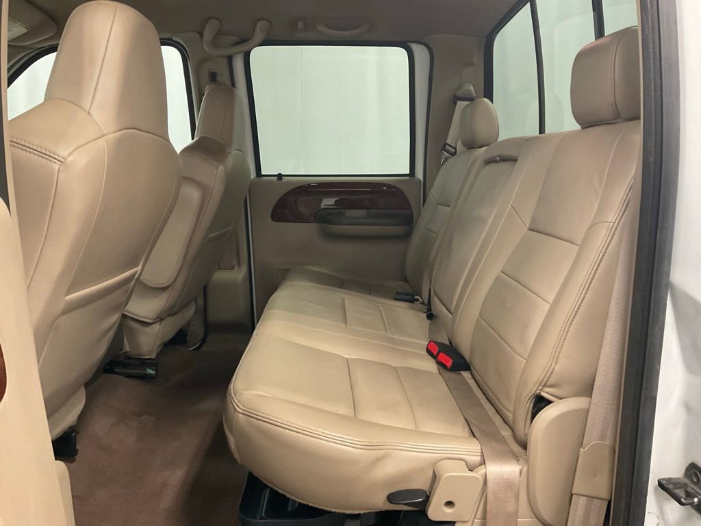 Used 2004 Ford F350 Lariat image 30