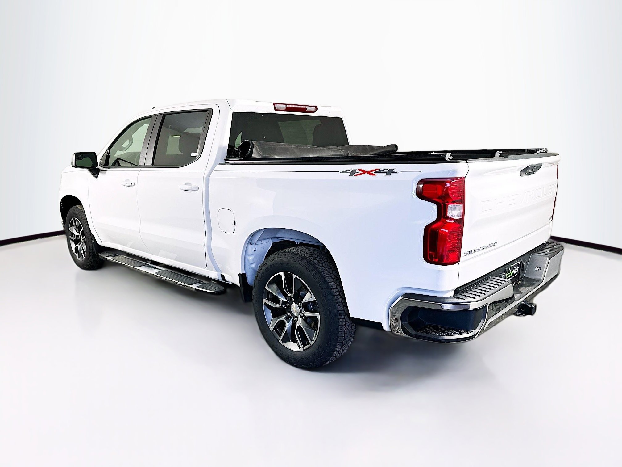 Used 2024 Chevrolet Silverado 1500 LT image 5