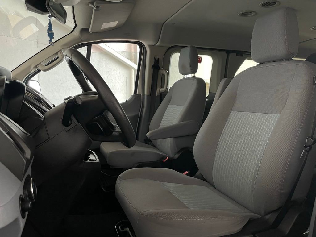 Used 2017 Ford Transit 150 XLT image 18