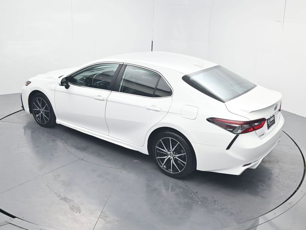 Used 2024 Toyota Camry SE w/ Convenience Package image 51