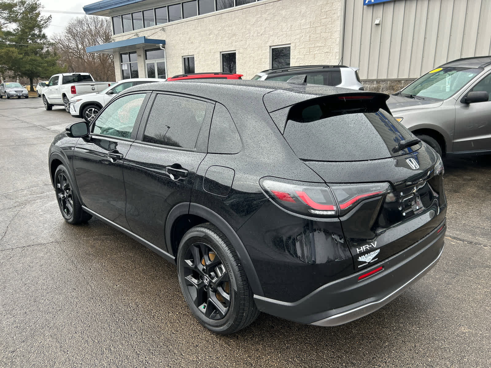 Used 2025 Honda HR-V Sport image 5