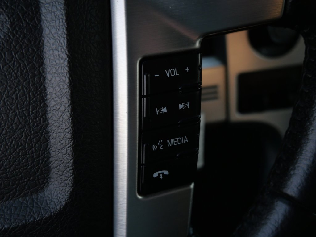 Used 2014 Ford F150 Platinum AWD/4WD image 20