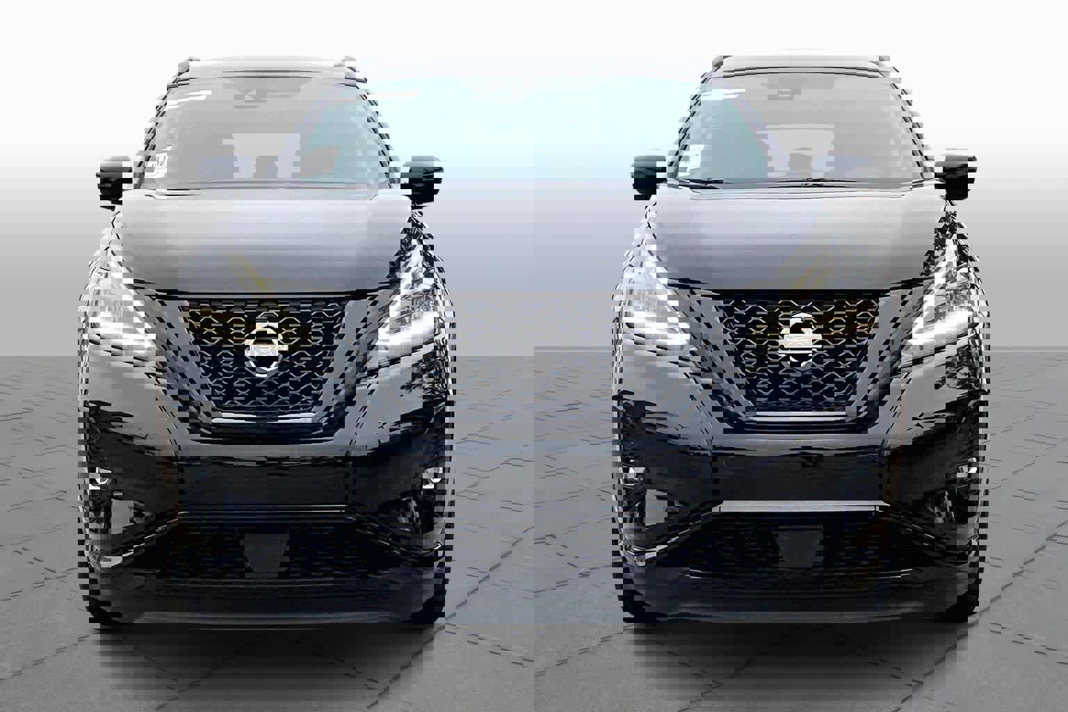 Certified 2024 Nissan Murano SV w/ SV Midnight Edition Package image 4