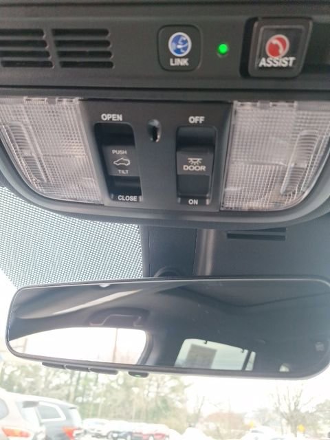 Used 2023 Honda Passport Elite image 16