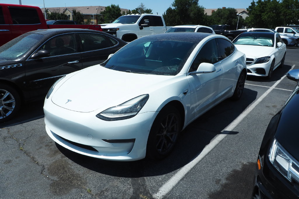 Used 2018 Tesla Model 3 Mid Range