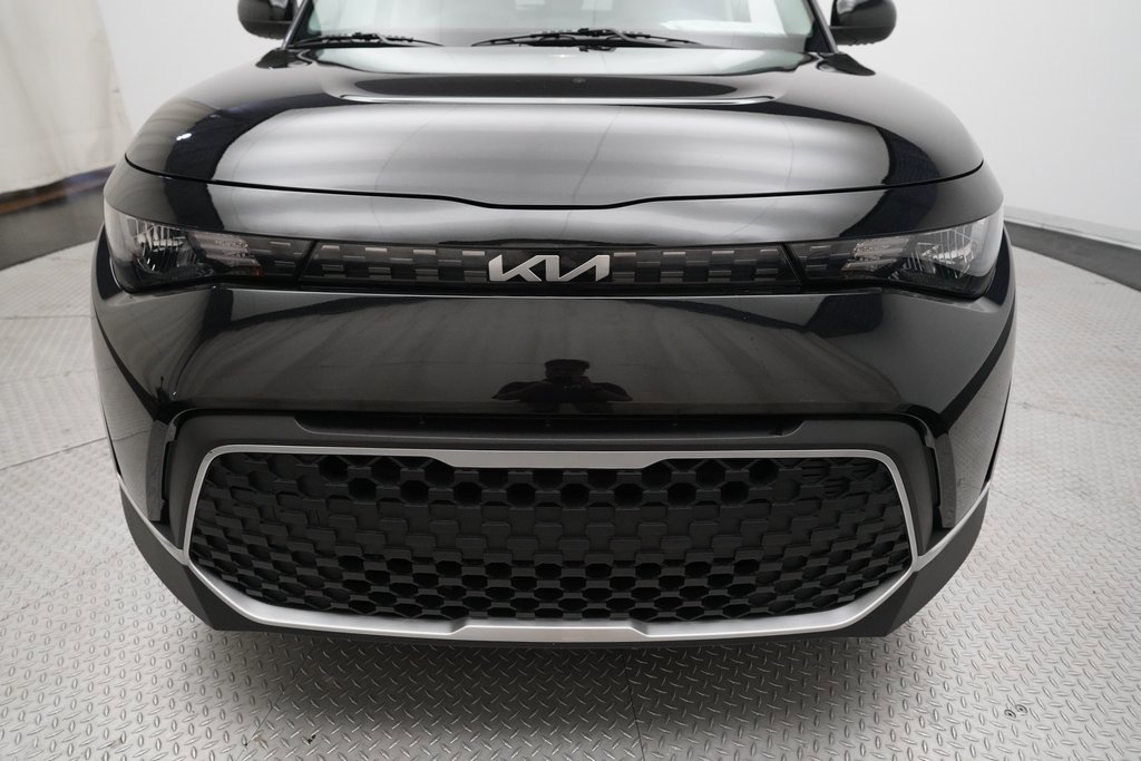 Used 2023 Kia Soul LX w/ LX Technology Package image 21