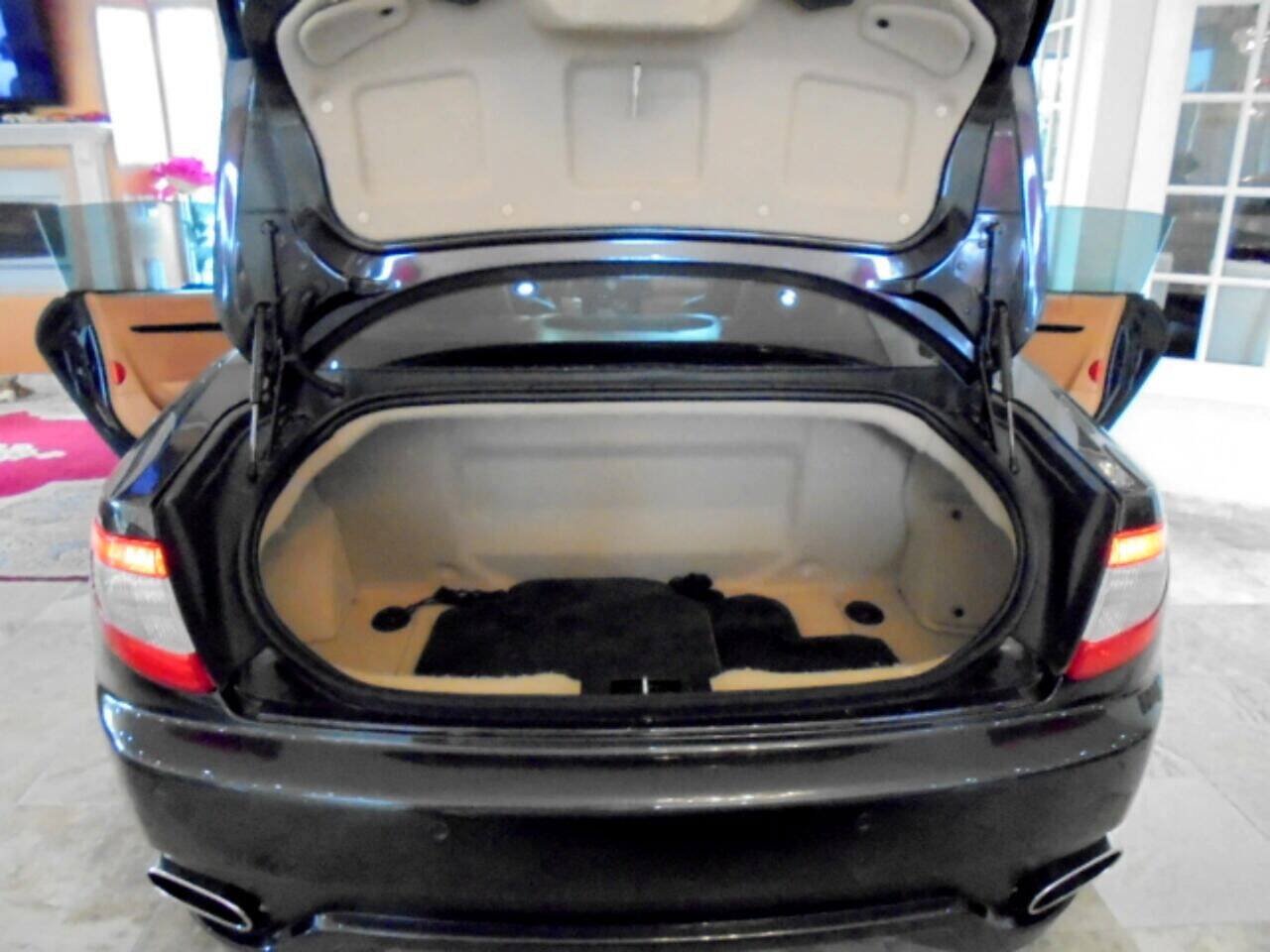Used 2009 Maserati GranTurismo S RWD image 20