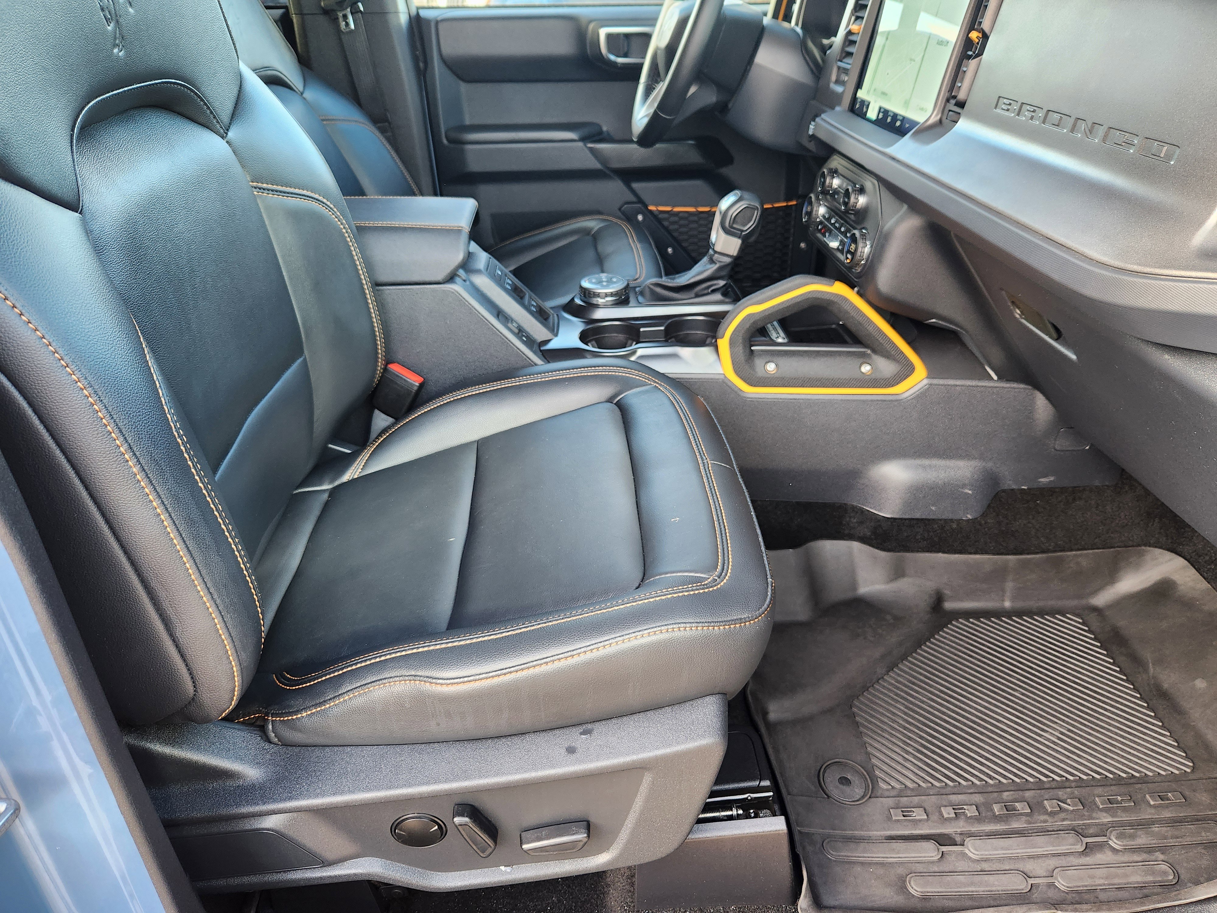 Used 2024 Ford Bronco Badlands image 18