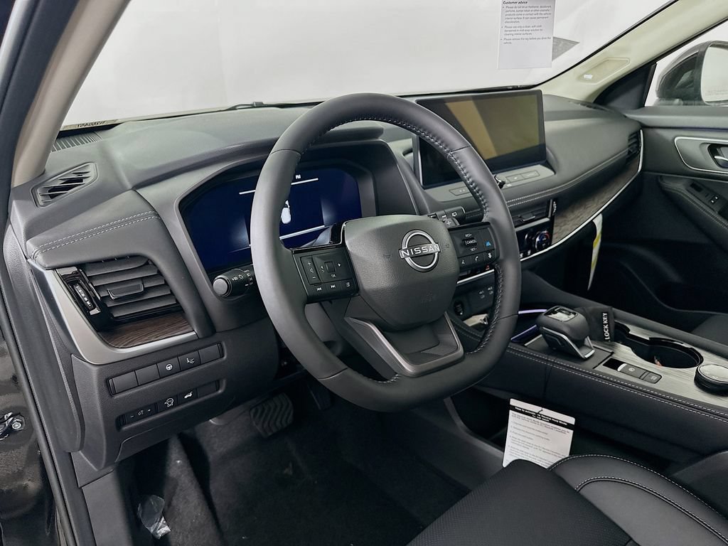New 2026 Nissan Rogue Platinum w/ Platinum Premium Package AWD/4WD image 14