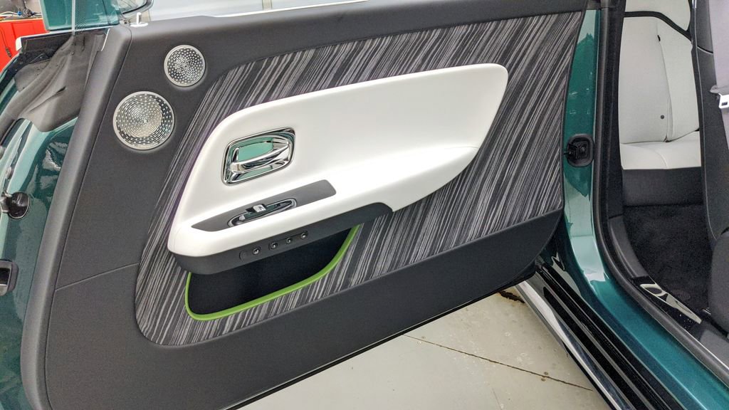 Used 2024 Rolls-Royce Spectre w/ Spectre Launch Package image 43