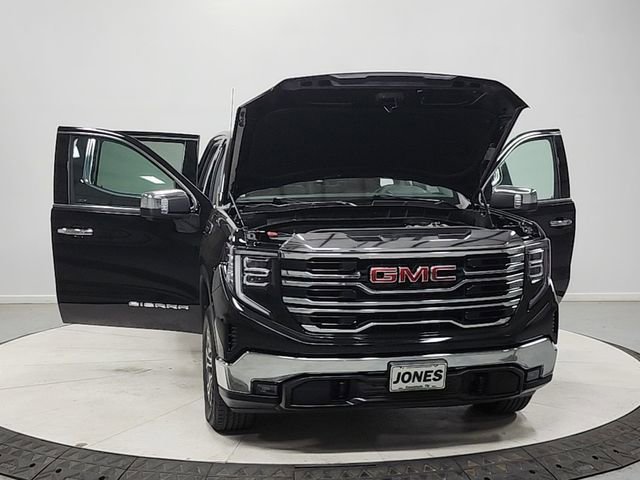 Used 2025 GMC Sierra 1500 SLT image 10