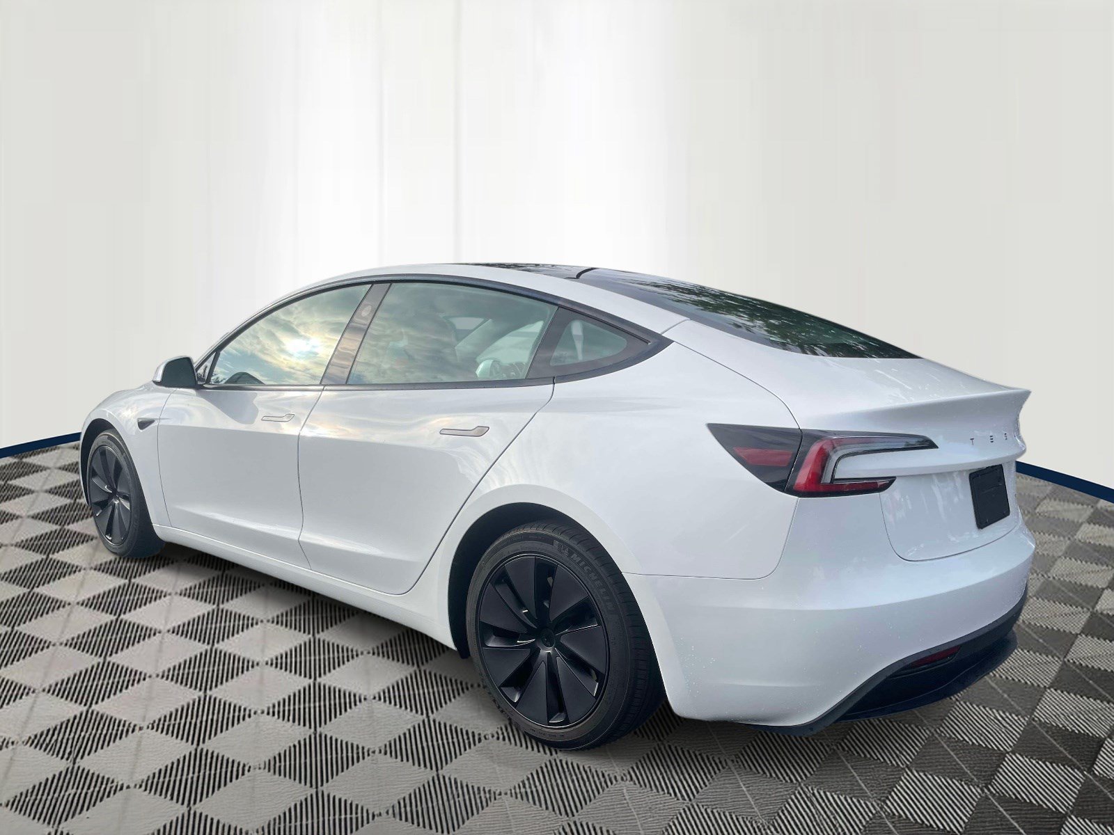 Used 2024 Tesla Model 3 Long Range AWD/4WD image 6