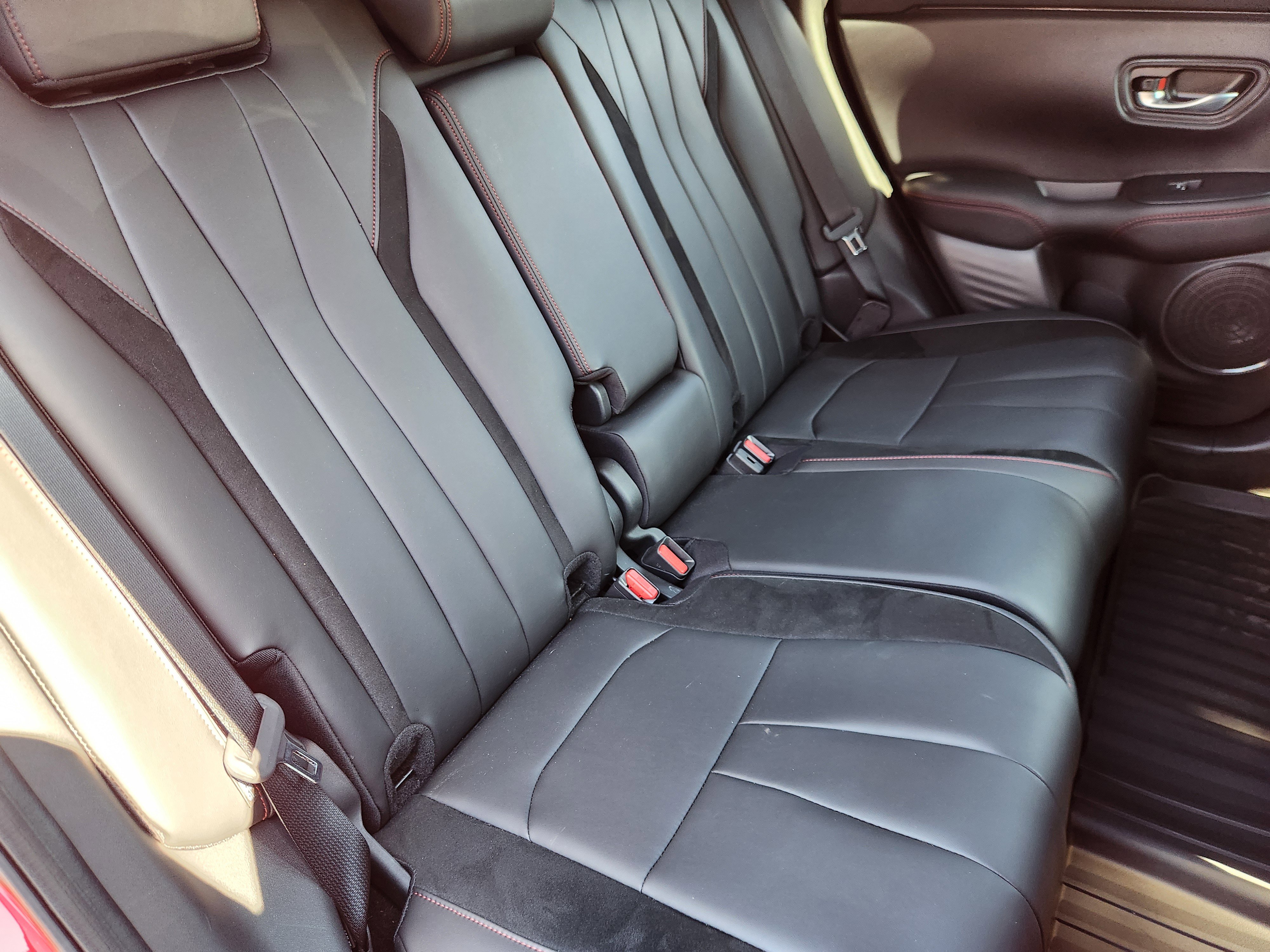 Certified 2025 Acura ADX A-Spec image 16