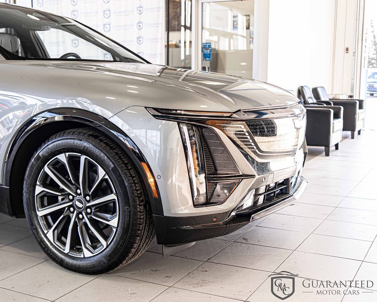 Used 2024 Cadillac Lyriq Sport w/ LPO, Floor Liner Package RWD image 5
