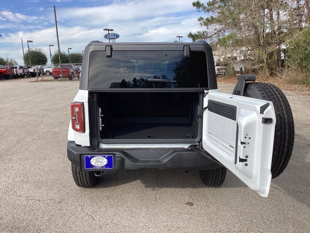 New 2025 Ford Bronco Outer Banks image 9