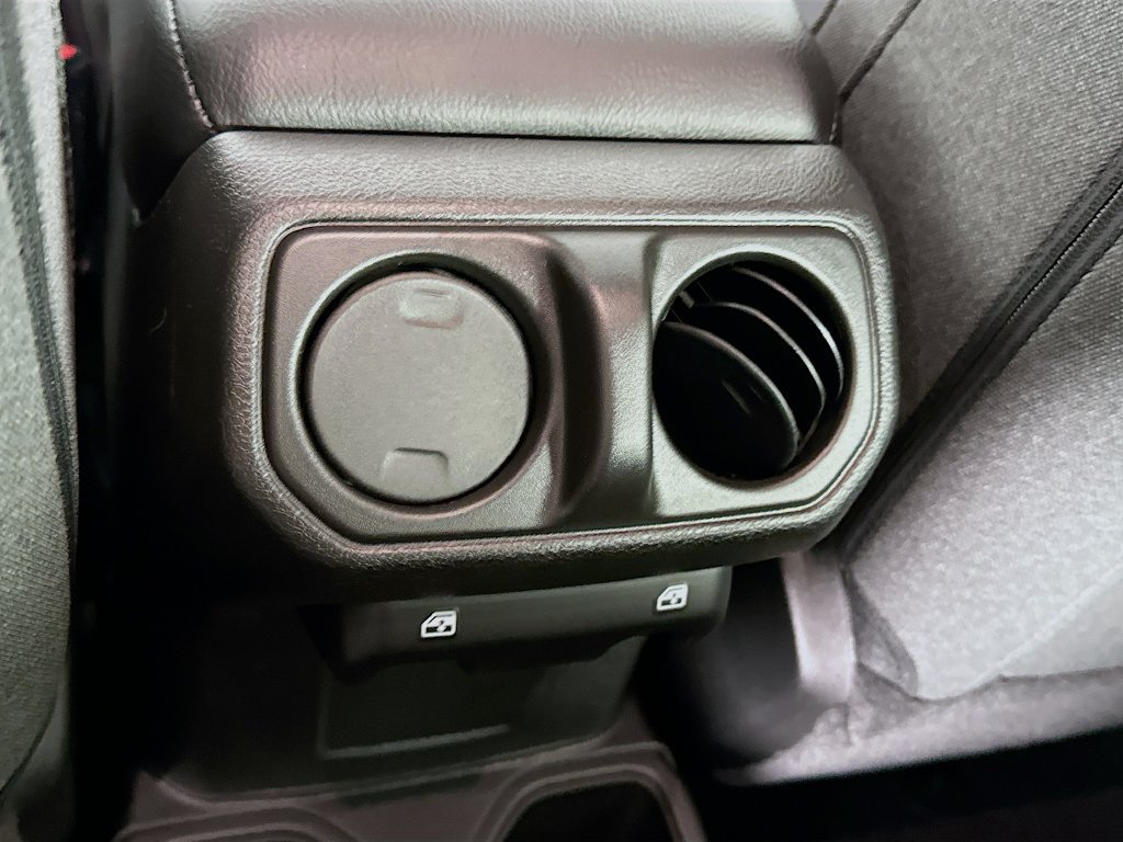 New 2026 Jeep Wrangler Unlimited Sport AWD/4WD image 32