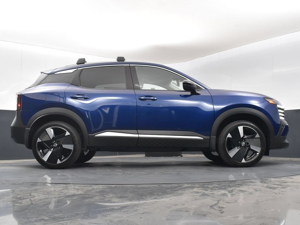 New 2026 Nissan Kicks SR w/ Cold Weather Package AWD/4WD image 43