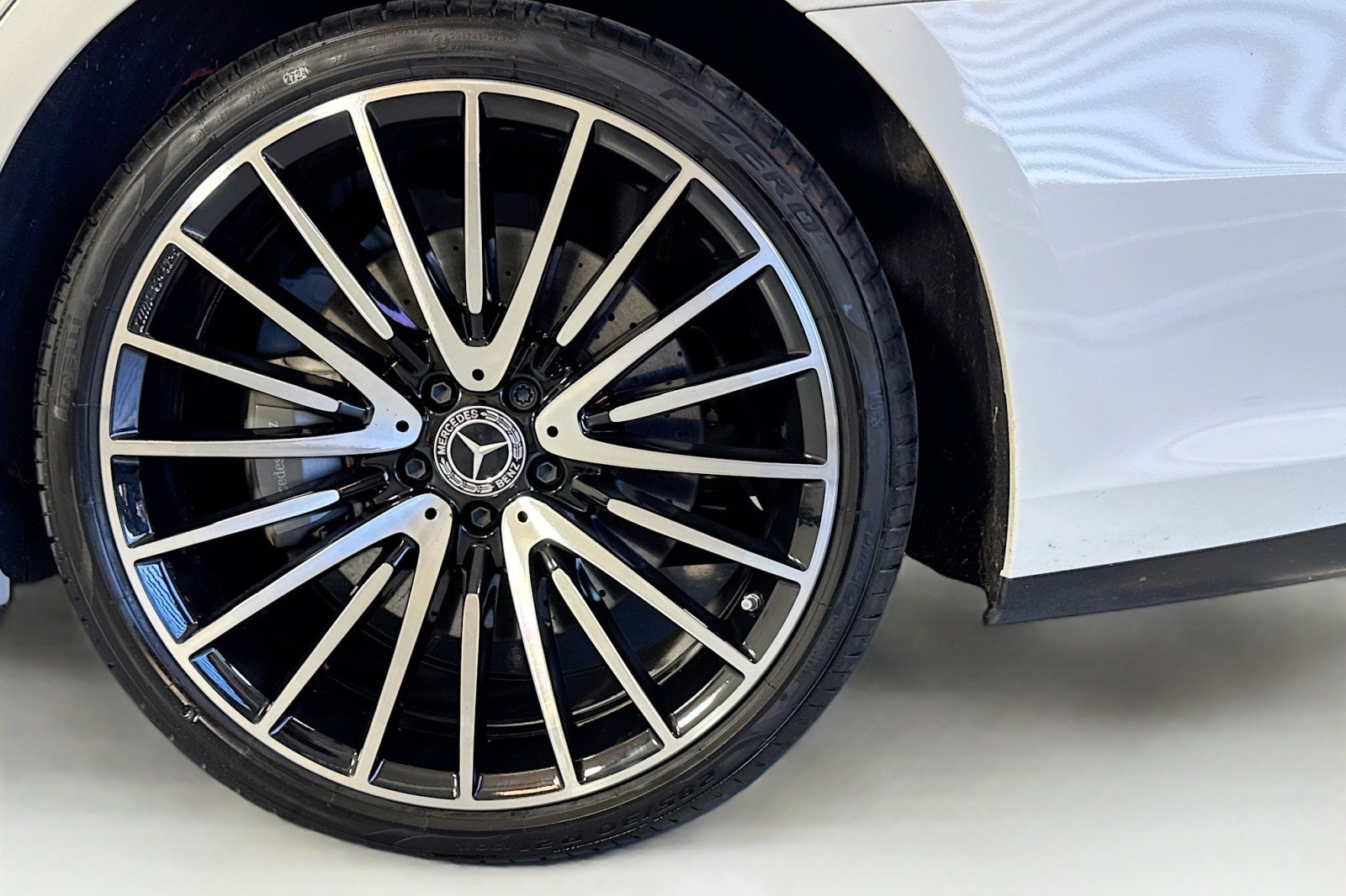 Certified 2023 Mercedes-Benz S 580 4MATIC Sedan image 31