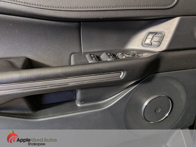 Used 2018 Ford Expedition Max XLT w/ Equipment Group 202A AWD/4WD image 17