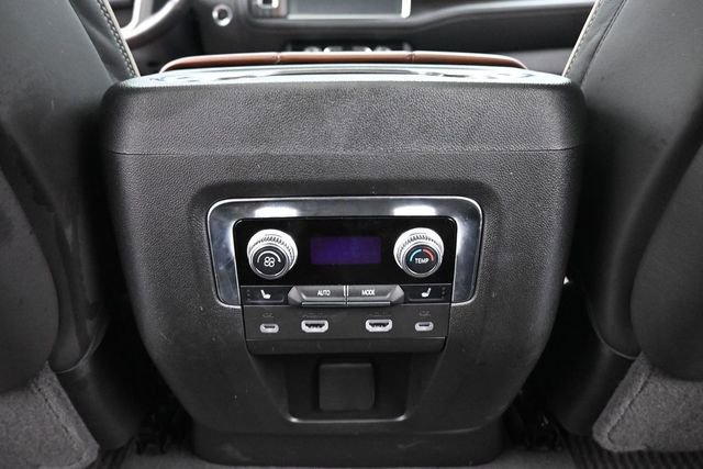 Used 2024 GMC Yukon XL Denali Ultimate AWD/4WD image 24