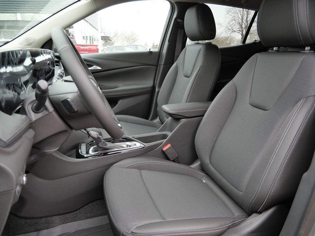 New 2026 Buick Encore GX Preferred w/ Advanced Technology Package AWD/4WD image 33
