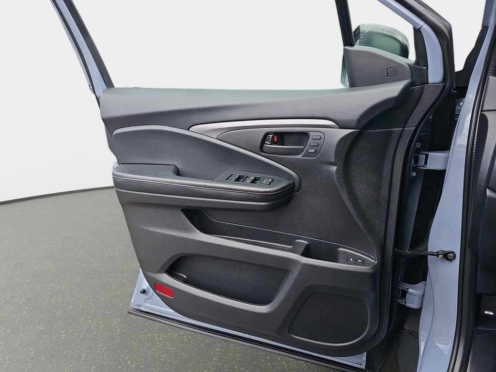 Used 2022 Honda Pilot TrailSport image 26