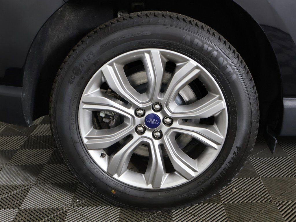 Used 2022 Ford Edge Titanium image 20