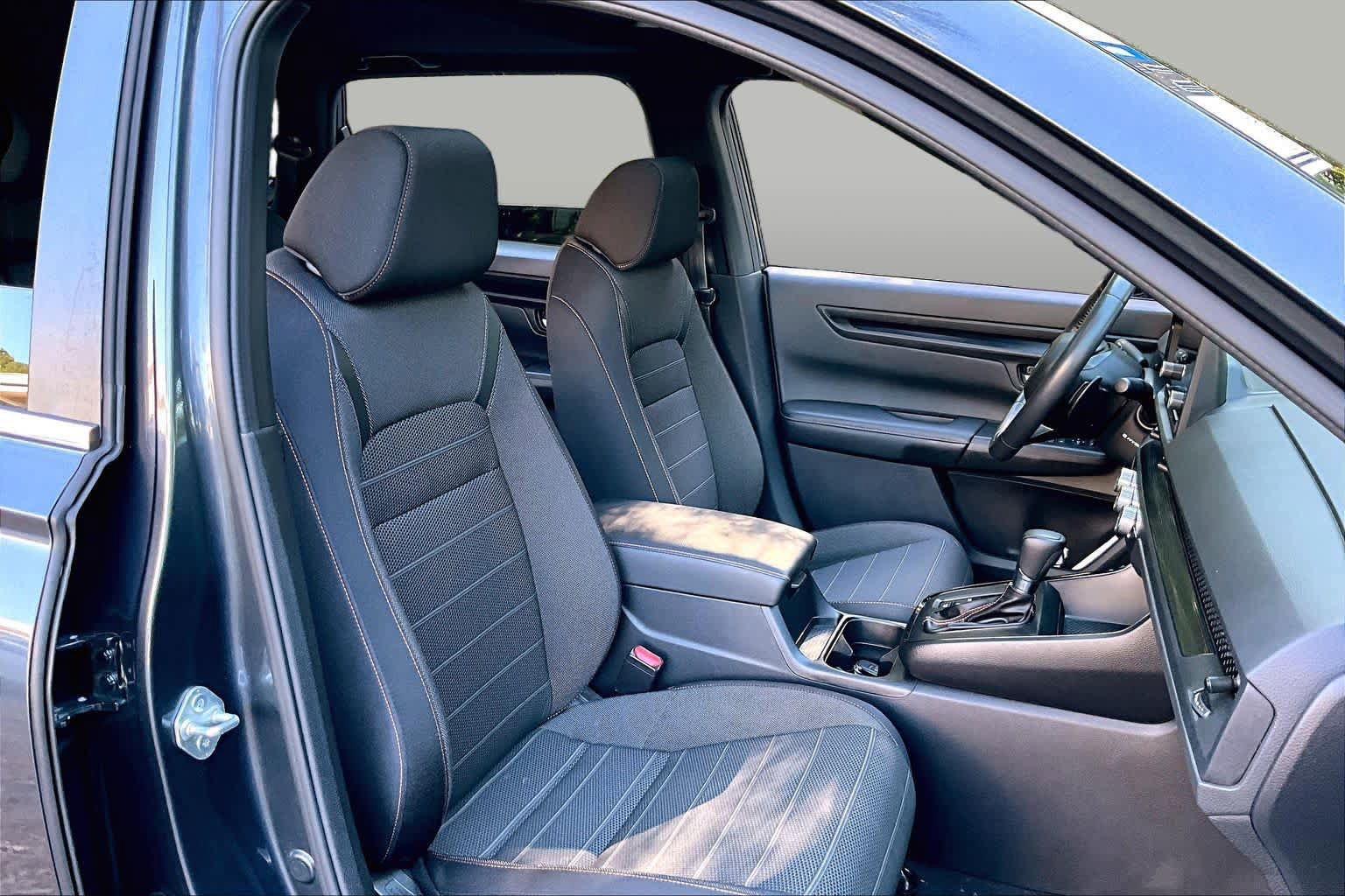 Used 2024 Honda CR-V Sport image 9