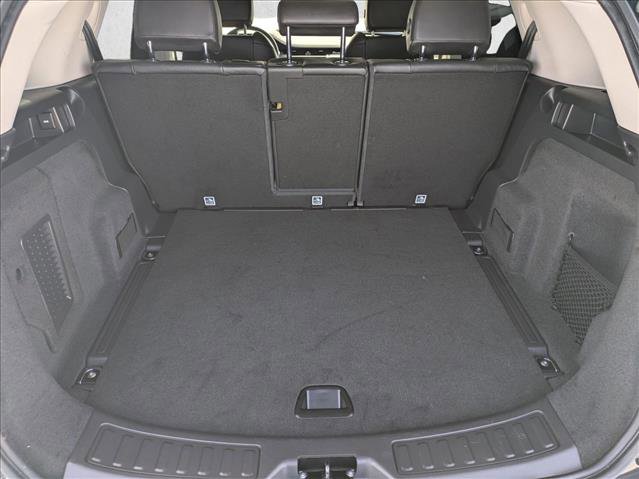 Used 2020 Land Rover Discovery Sport S image 6