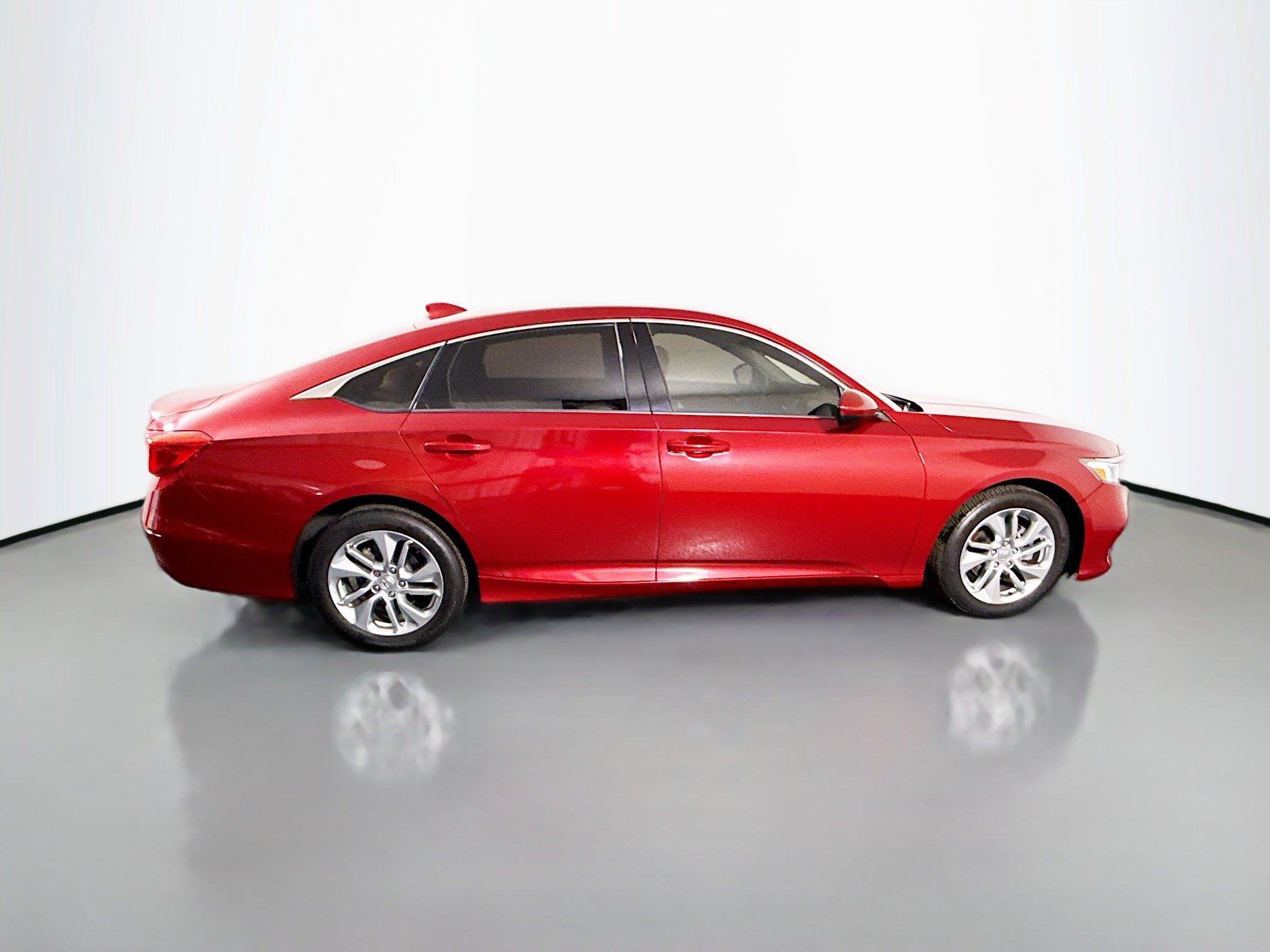 Used 2018 Honda Accord LX image 11
