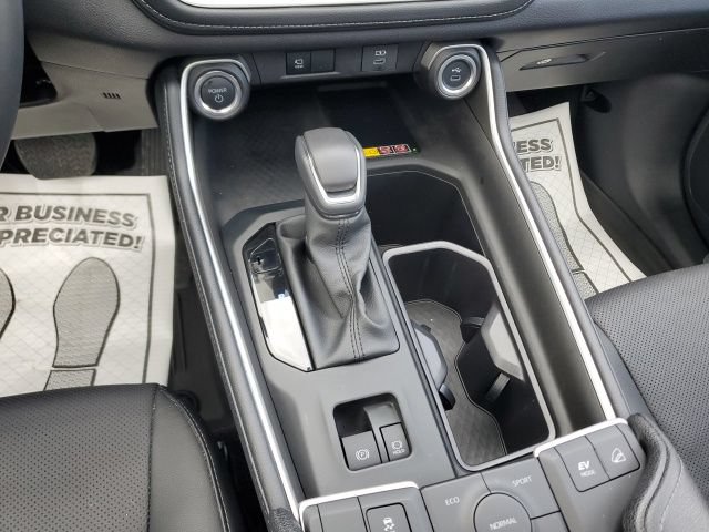 Used 2025 Toyota Grand Highlander AWD Hybrid image 20