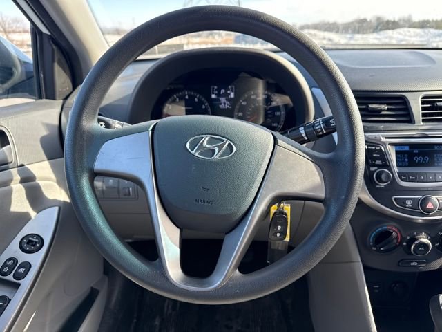 Used 2015 Hyundai Accent GLS image 20