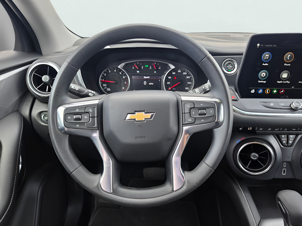 Used 2025 Chevrolet Blazer LT AWD/4WD image 22