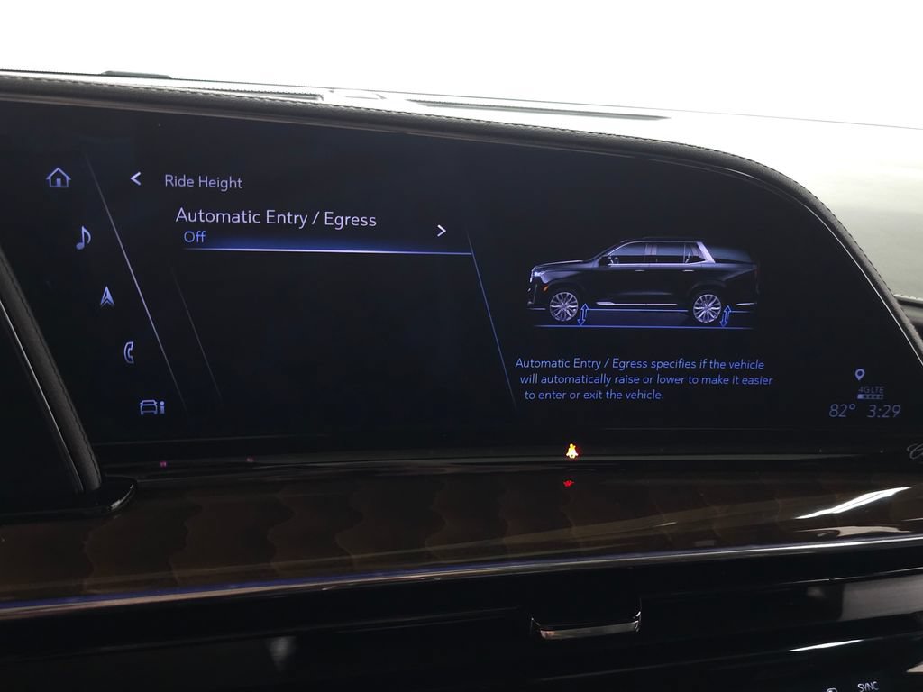 Certified 2024 Cadillac Escalade Sport Platinum w/ LPO, ONYX Package AWD/4WD image 33