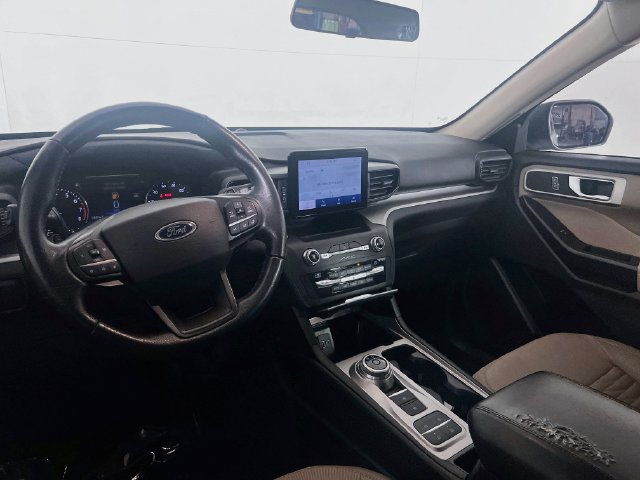 Used 2020 Ford Explorer XLT RWD image 17