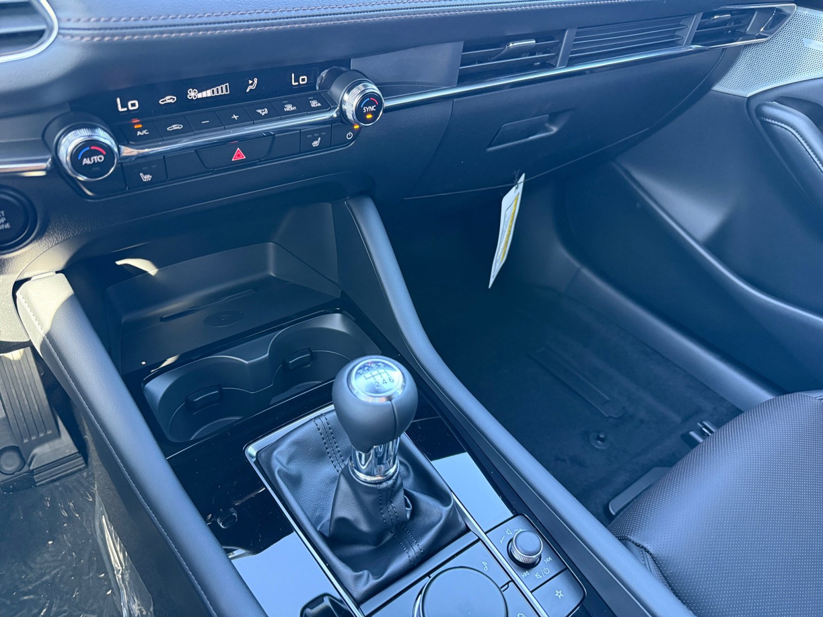 New 2026 MAZDA MAZDA3 2.5 S Hatchback w/ Premium Pkg image 13