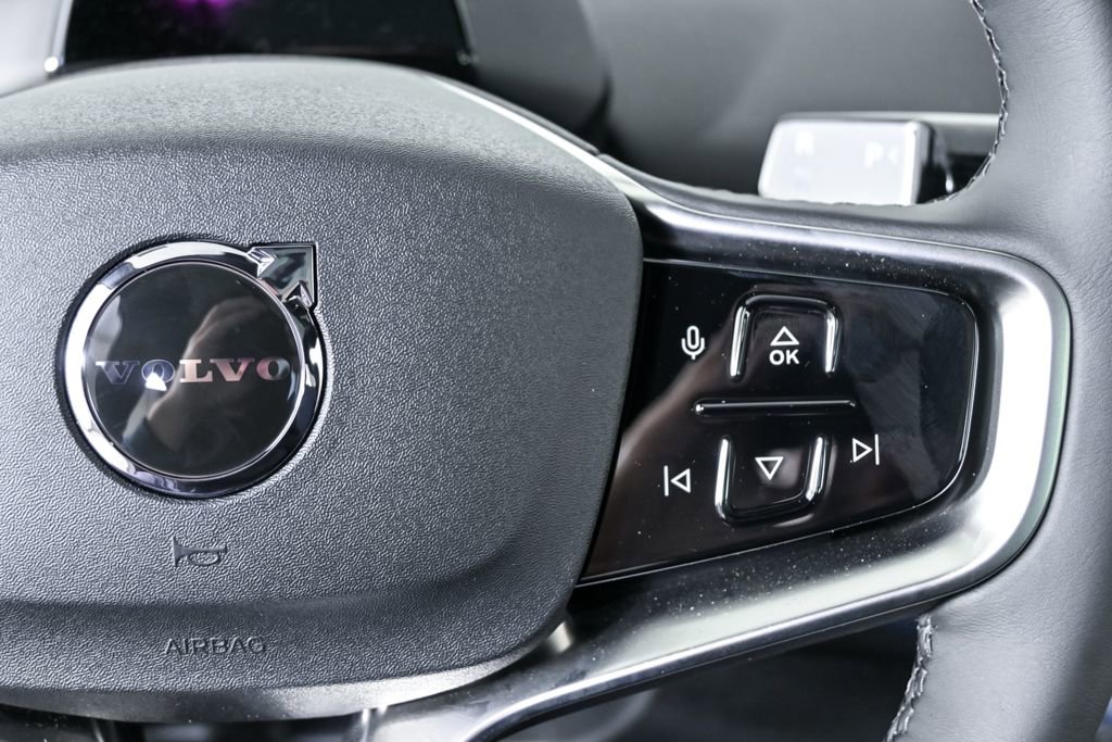 New 2026 Volvo EX30 Cross Country Ultra w/ Protection Package Premier AWD/4WD image 10