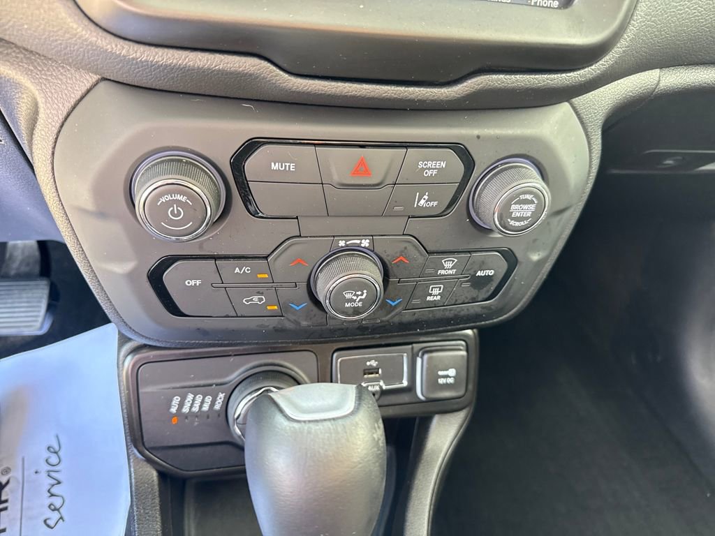 Used 2023 Jeep Renegade Trailhawk w/ Sun/Sound Group image 8