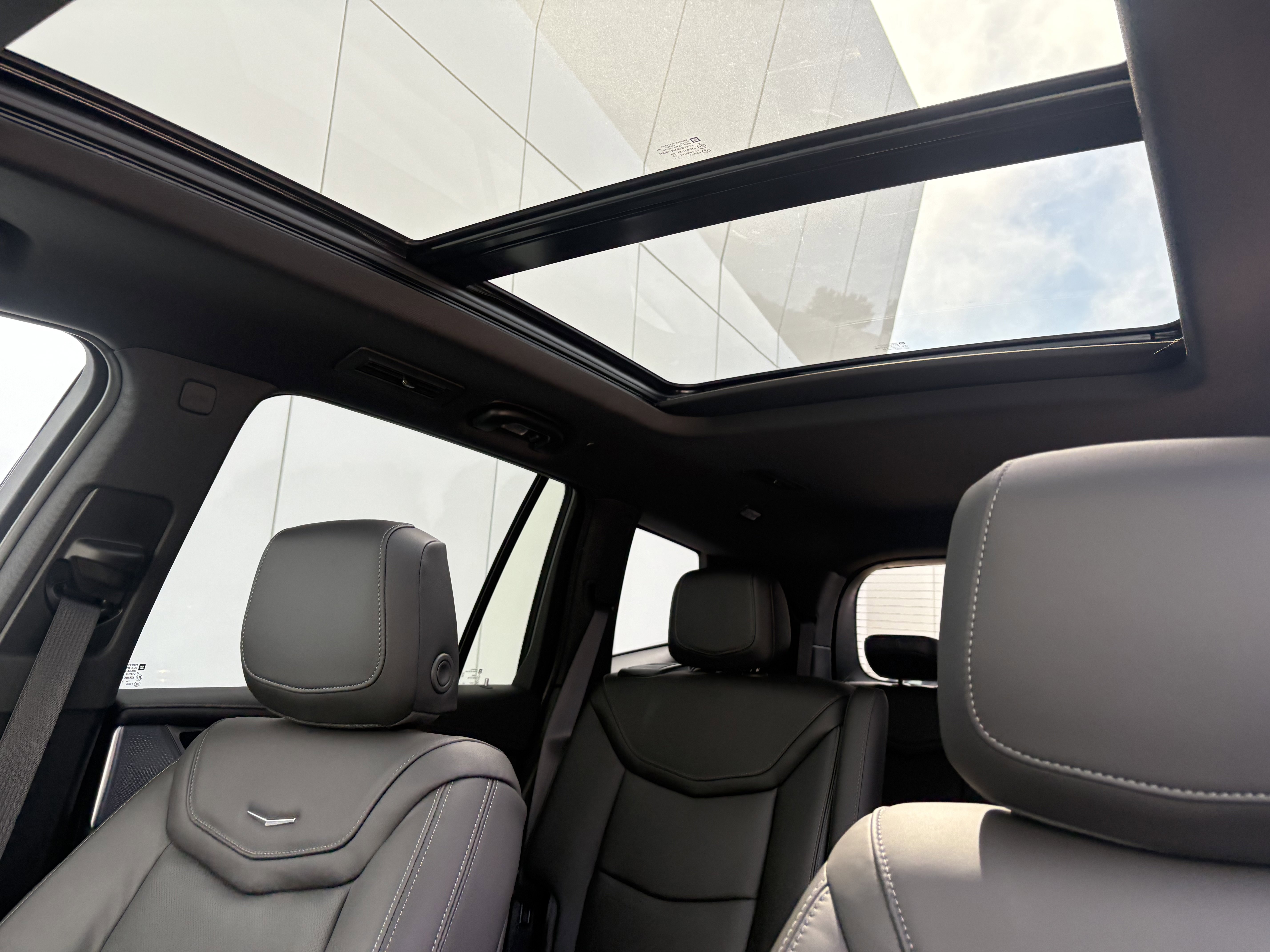 New 2025 Cadillac XT6 Premium Luxury w/ Technology Package image 17