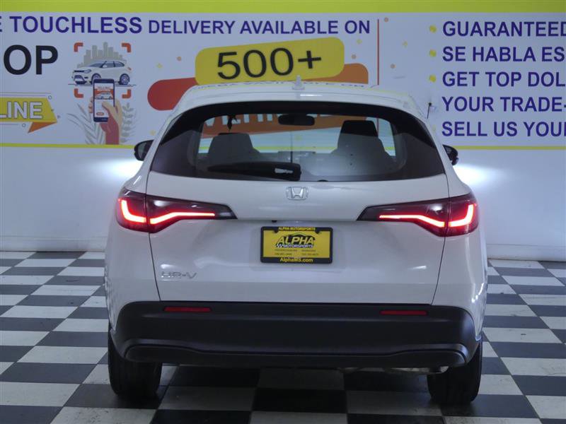 Used 2023 Honda HR-V LX image 6