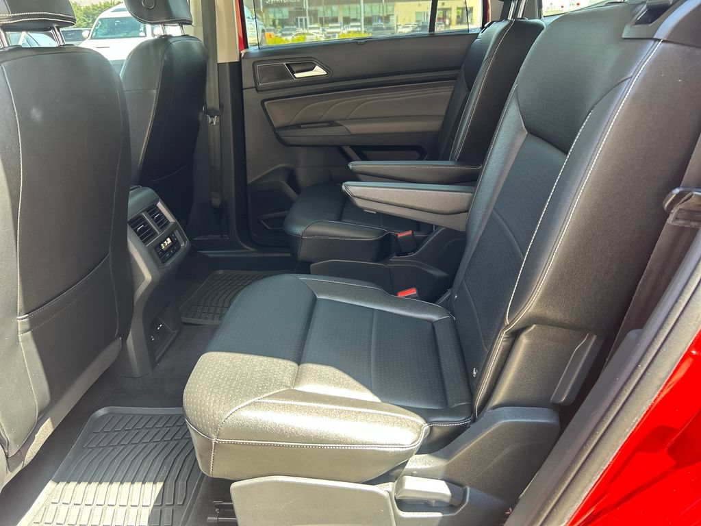 Used 2023 Volkswagen Atlas SEL R-Line AWD/4WD image 27