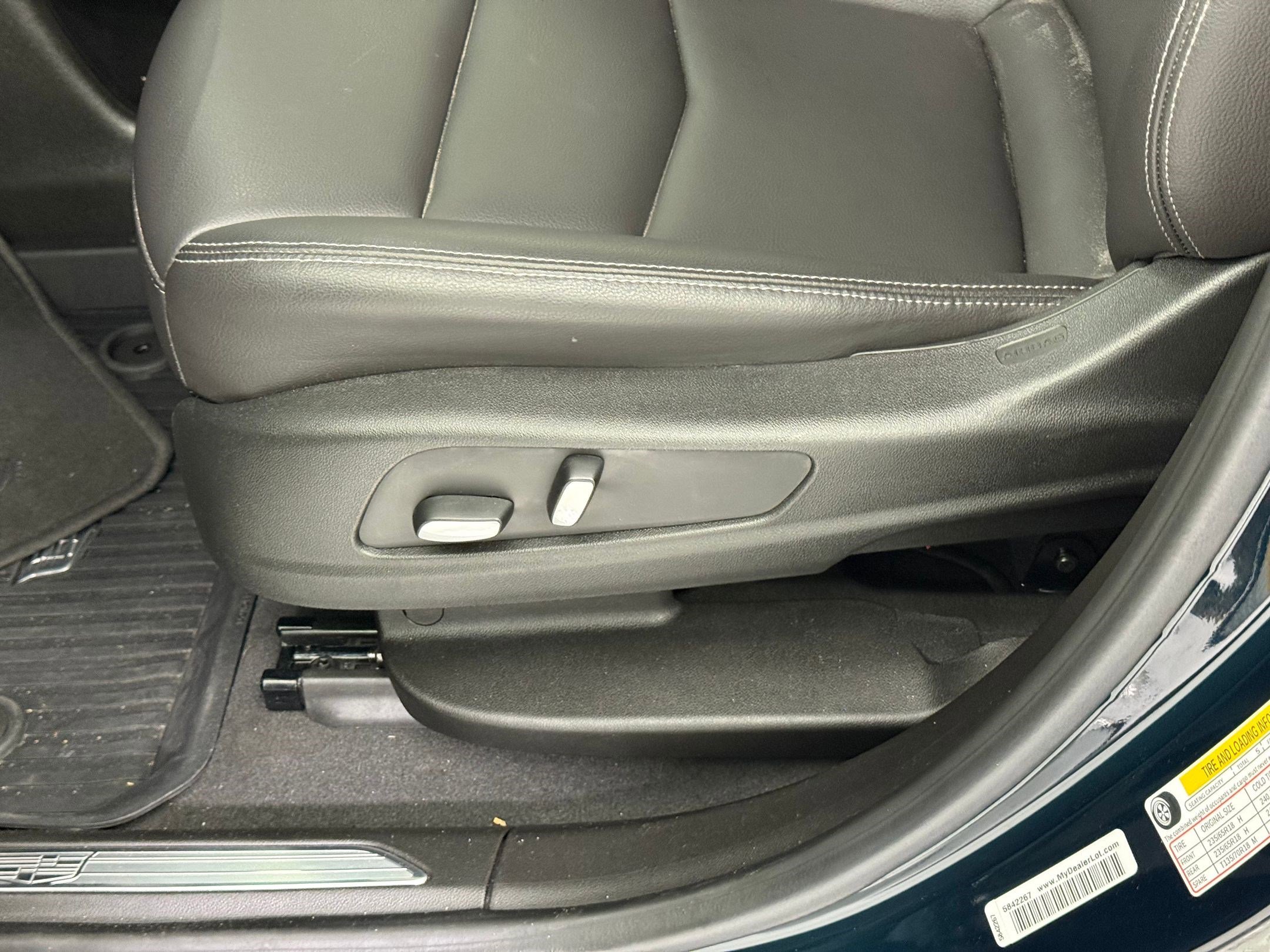 Used 2024 Cadillac XT5 Luxury image 14