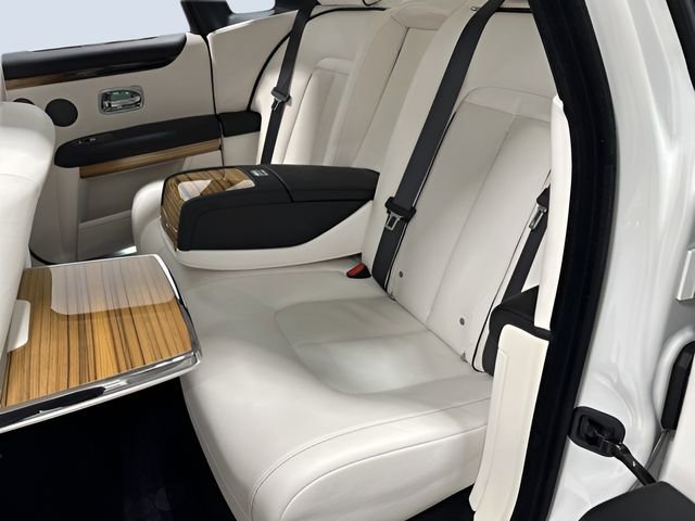 Used 2023 Rolls-Royce Ghost image 33