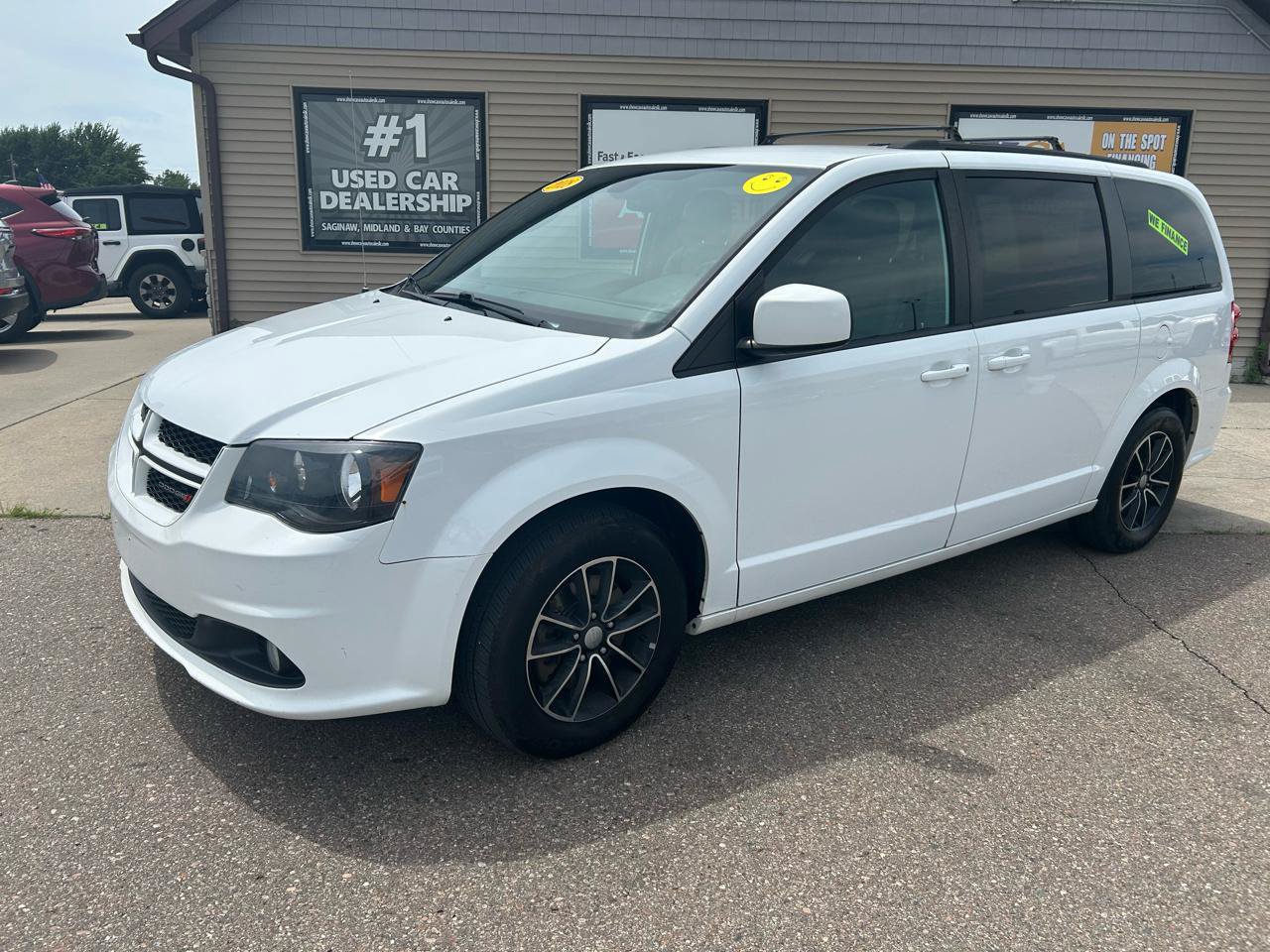Used 2018 Dodge Grand Caravan GT FWD image 1