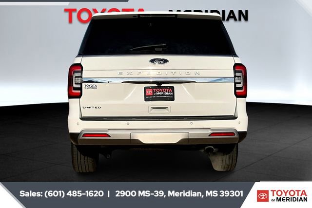 Used 2024 Ford Expedition Limited image 4